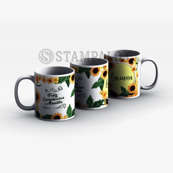 Taza | Feliz cumpleaños abuelita - Nombre Personalizado